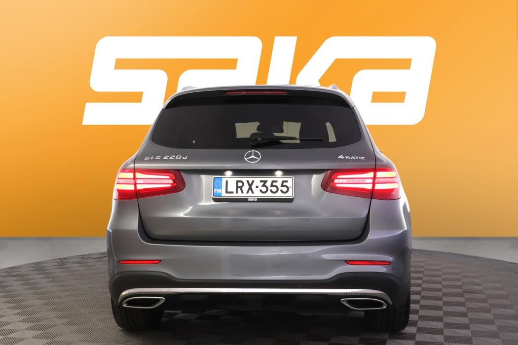 MERCEDES-BENZ GLC 2016