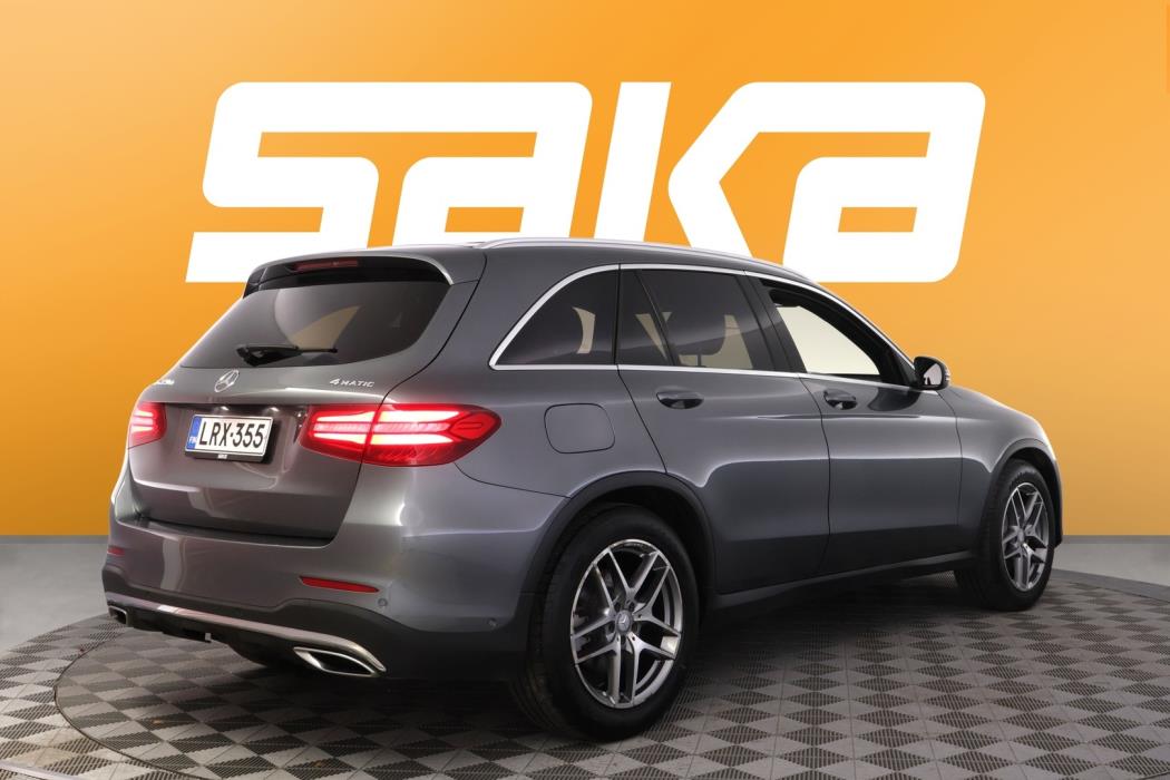 MERCEDES-BENZ GLC 2016