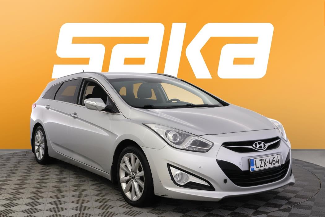 HYUNDAI i40 2012
