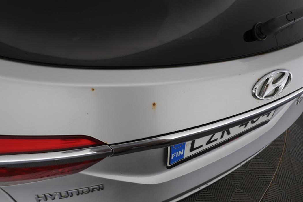 HYUNDAI i40 2012