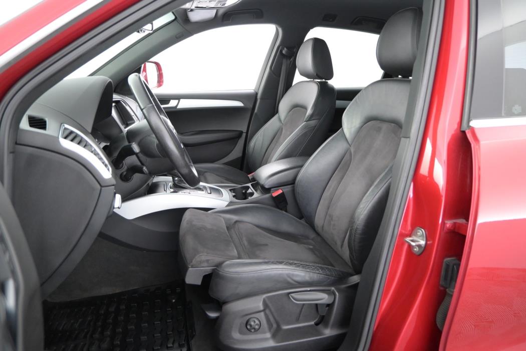 AUDI Q5 2012
