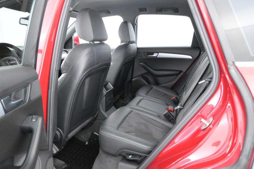 AUDI Q5 2012