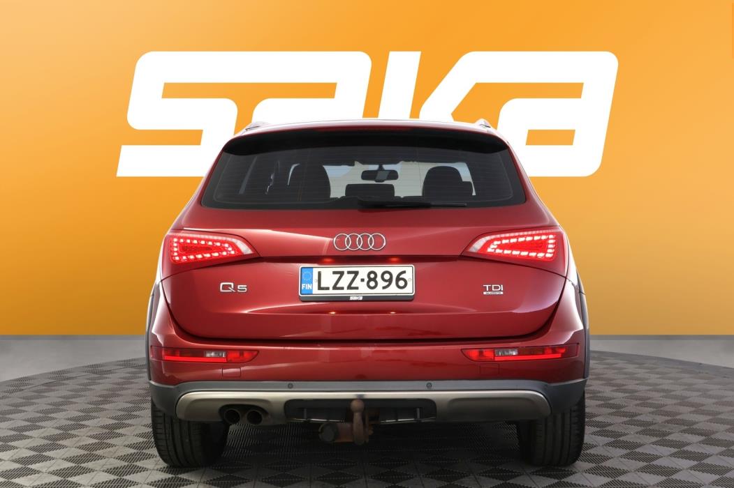AUDI Q5 2012