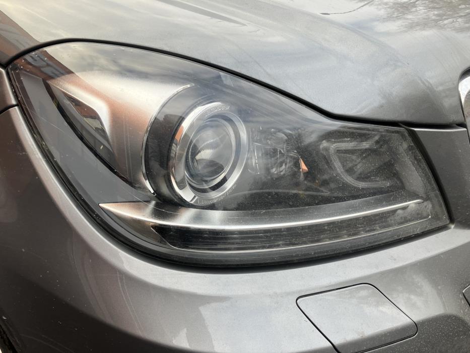 MERCEDES-BENZ C 2012