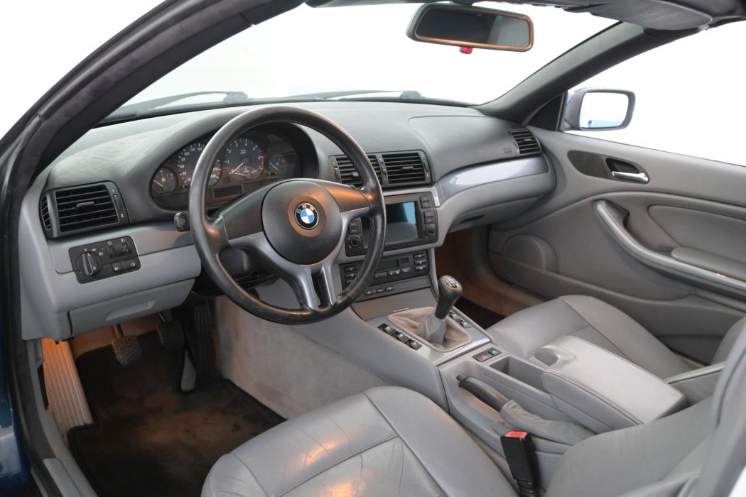 BMW 320 2001