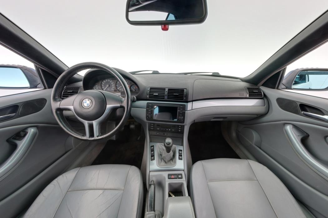 BMW 320 2001