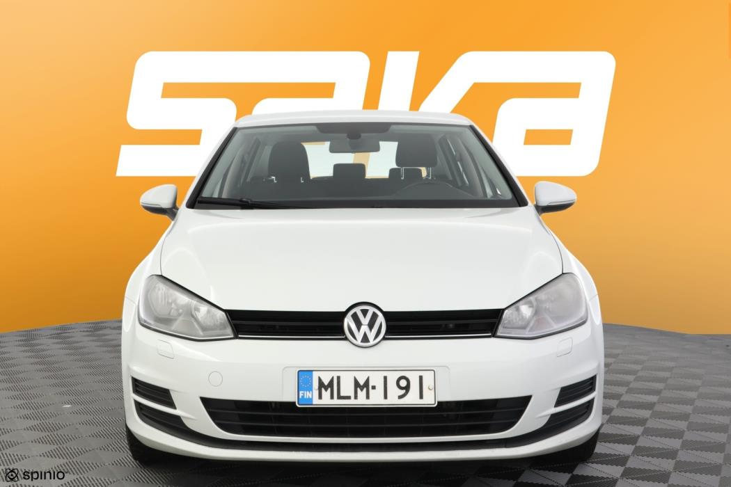 VOLKSWAGEN Golf 2013