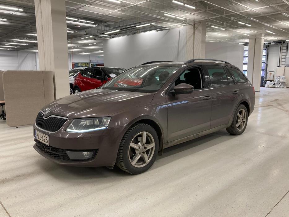 SKODA Octavia 2014