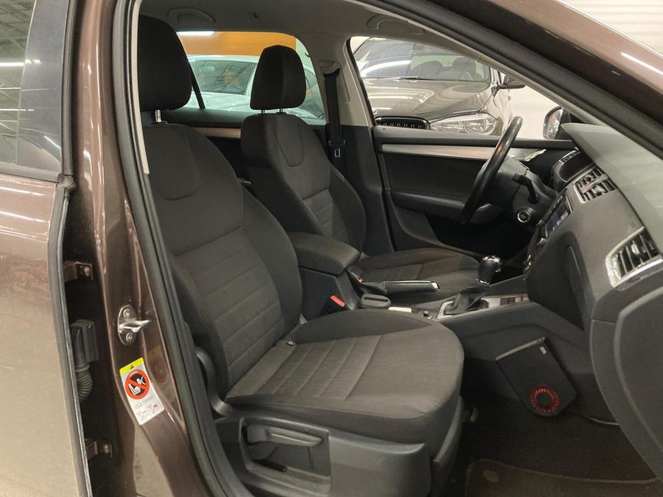SKODA Octavia 2014