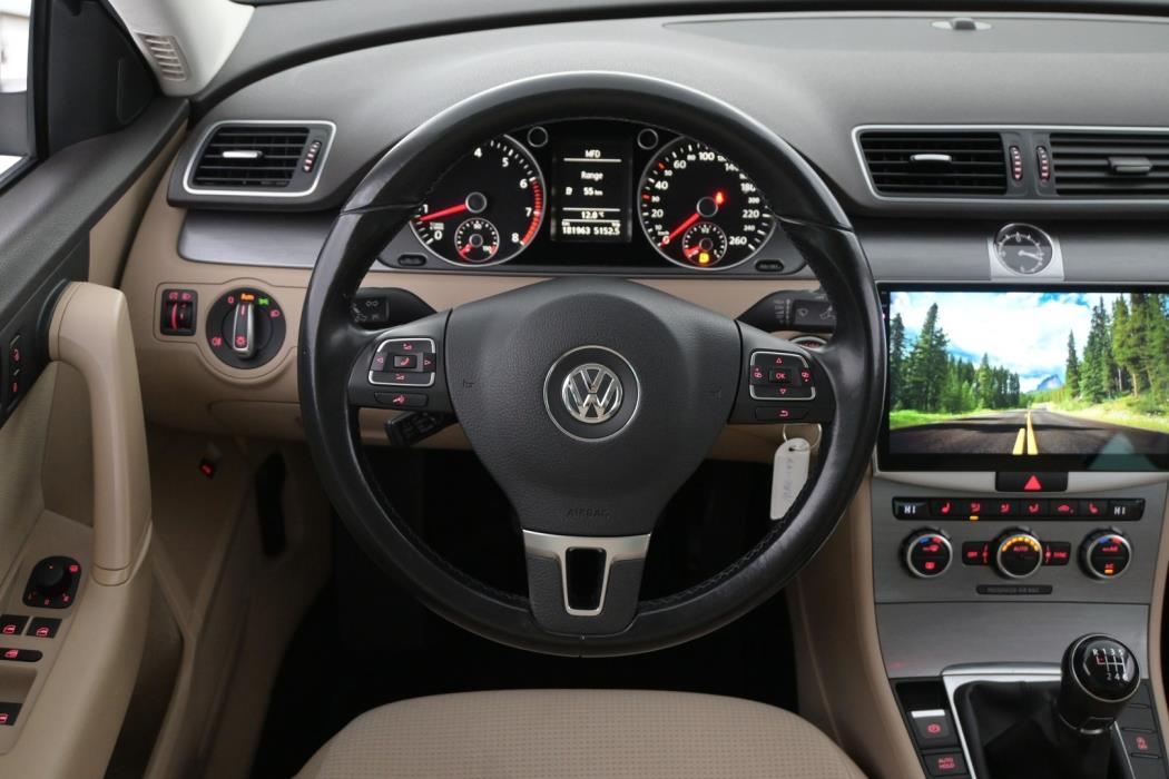 VOLKSWAGEN Passat 2015