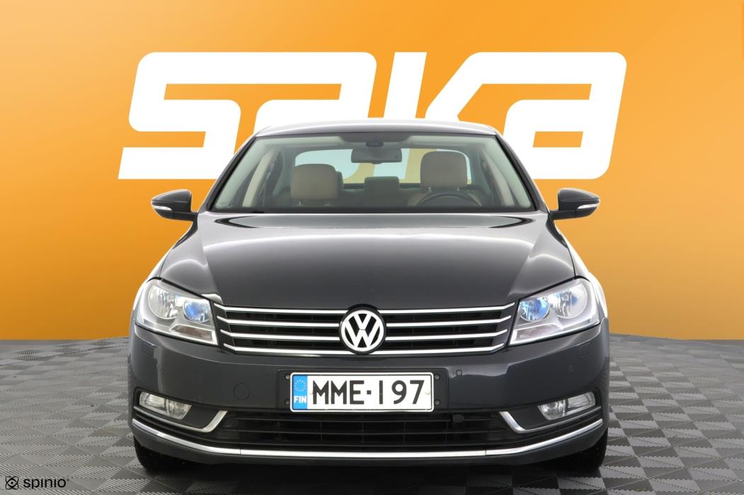 VOLKSWAGEN Passat 2015
