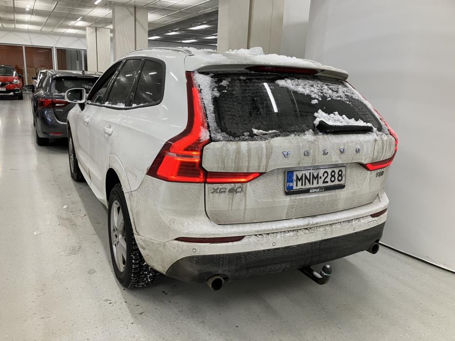 VOLVO XC60 2018