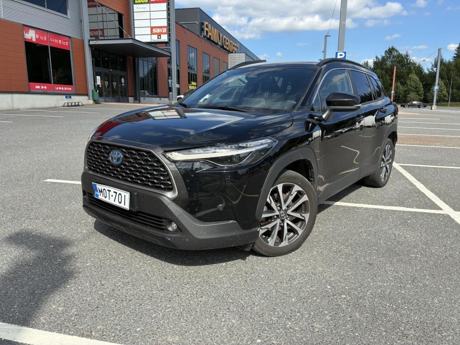 TOYOTA Corolla Cross 2023