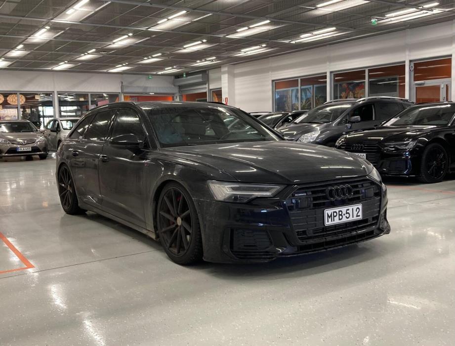 AUDI A6 2021