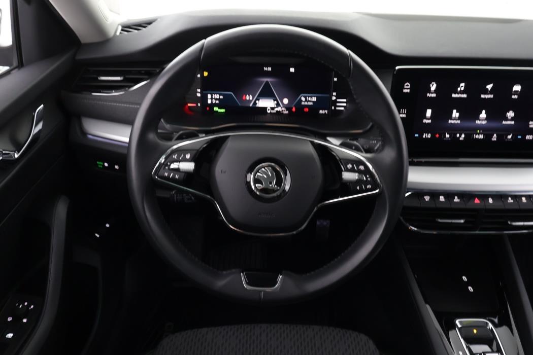 SKODA Octavia 2024