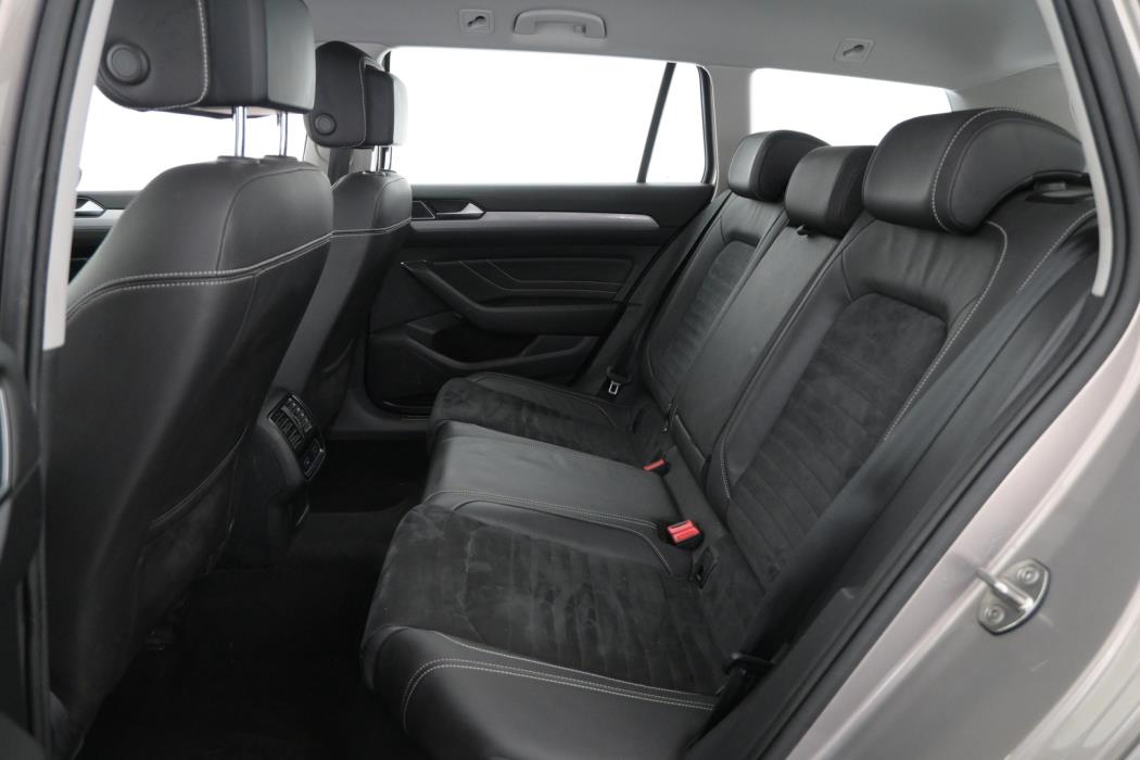 VOLKSWAGEN Passat 2020