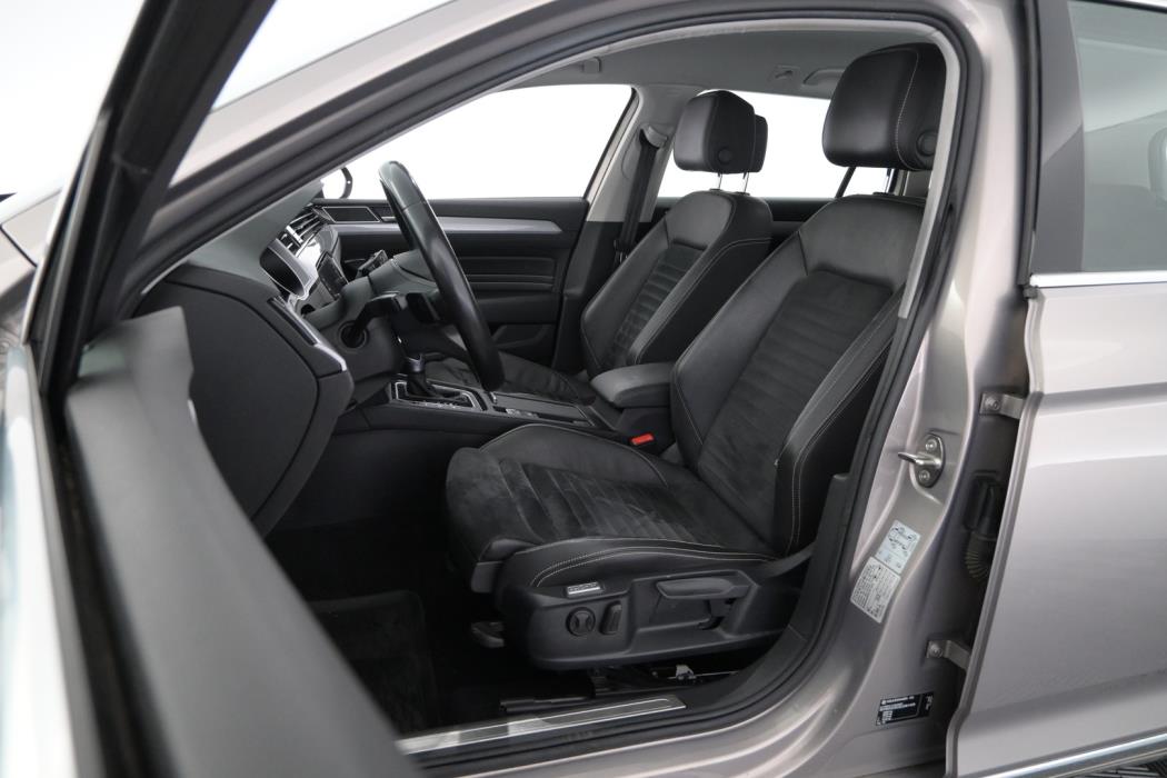 VOLKSWAGEN Passat 2020