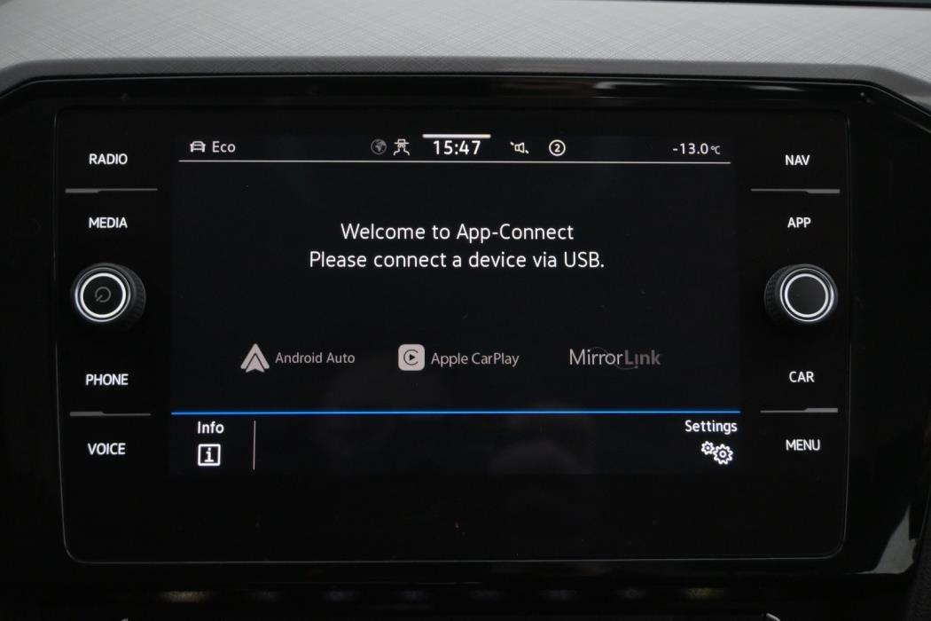 VOLKSWAGEN Passat 2020