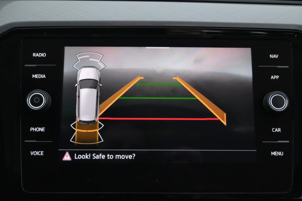 VOLKSWAGEN Passat 2020