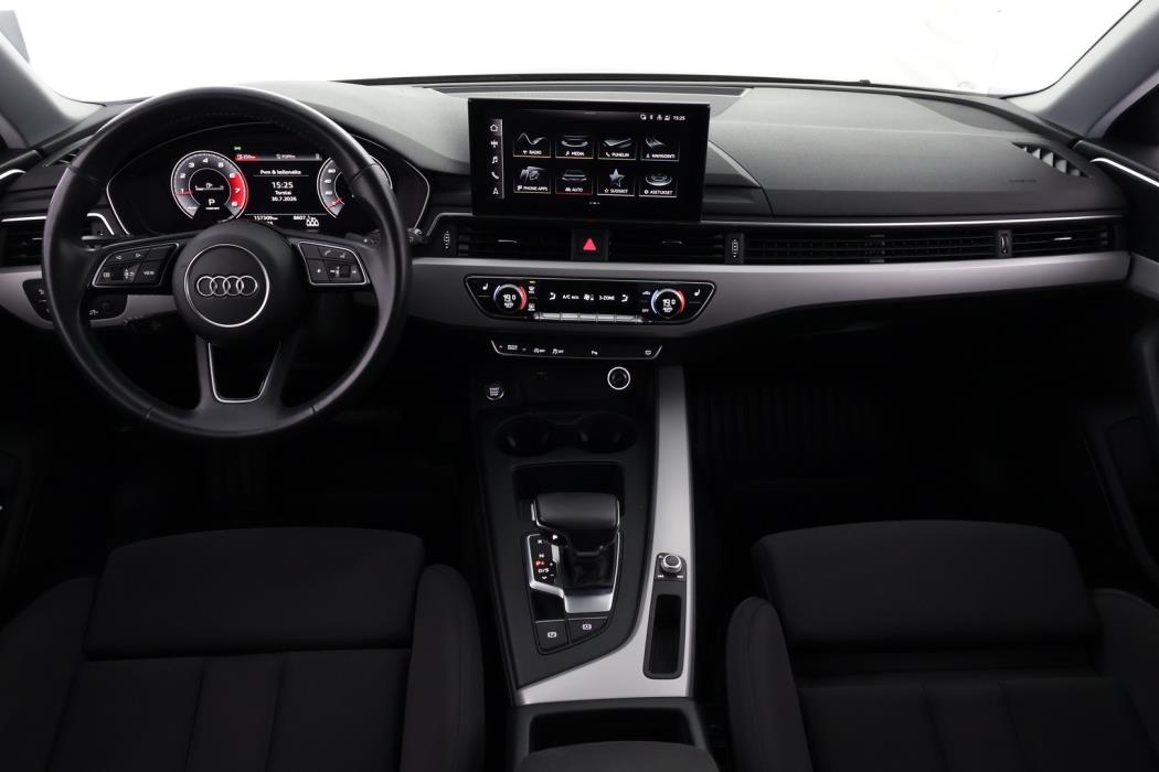 AUDI A4 2020