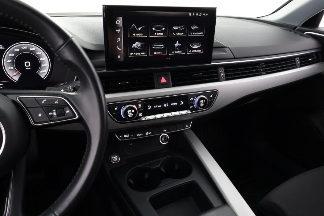 AUDI A4 2020