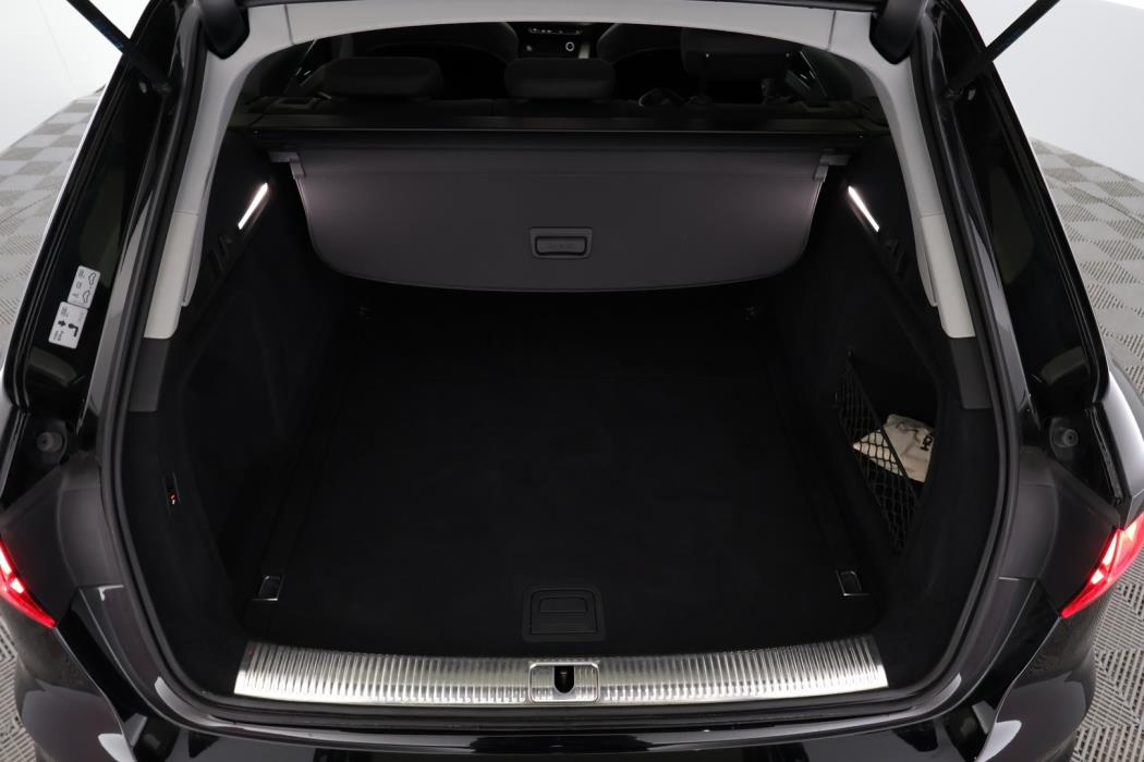 AUDI A4 2020