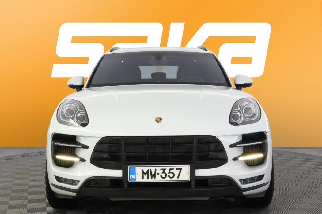 PORSCHE Macan 2015