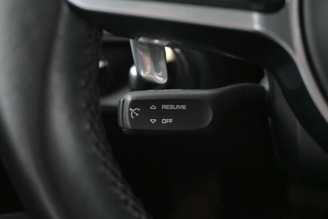 PORSCHE Macan 2015