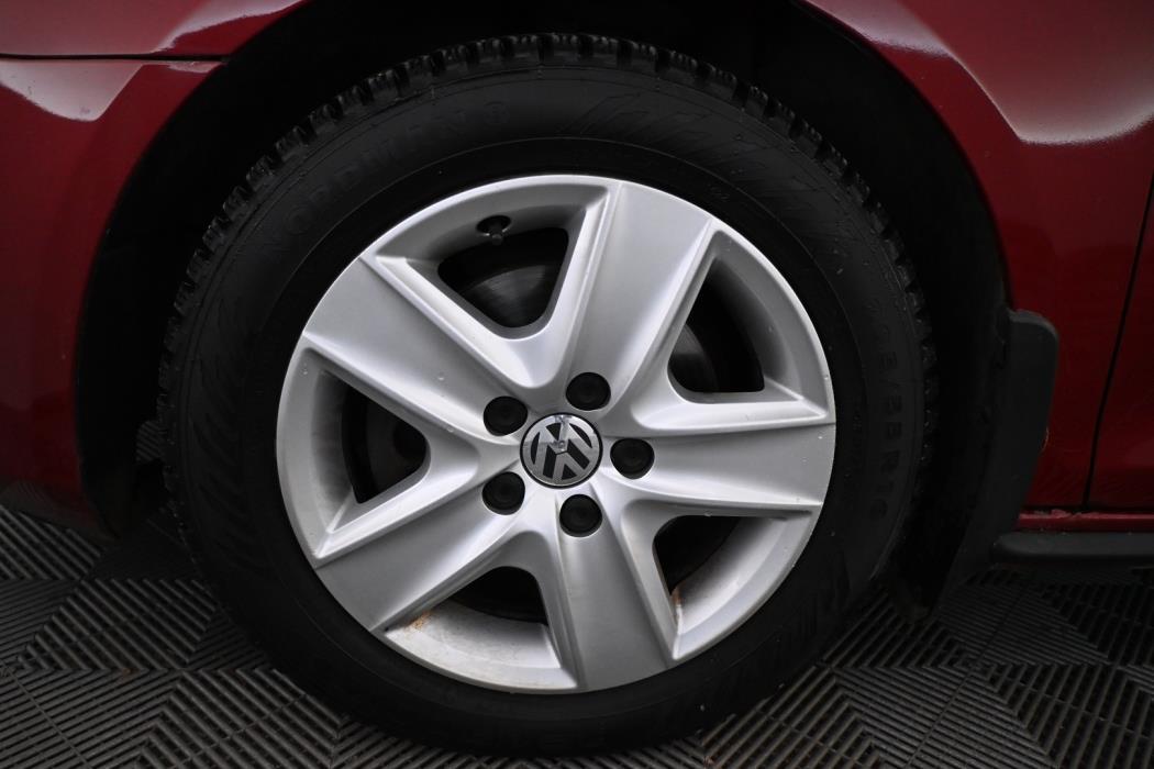 VOLKSWAGEN Golf 2010