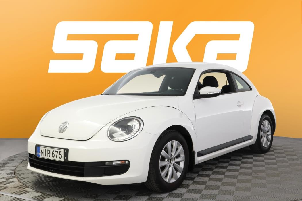 VOLKSWAGEN Beetle 2012