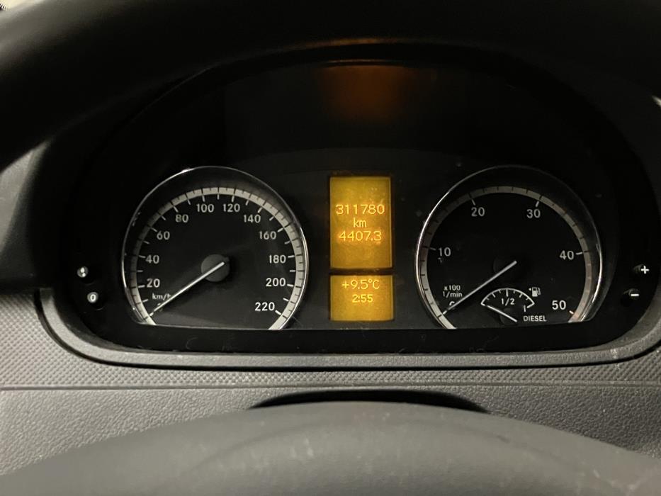 MERCEDES-BENZ Vito 2013