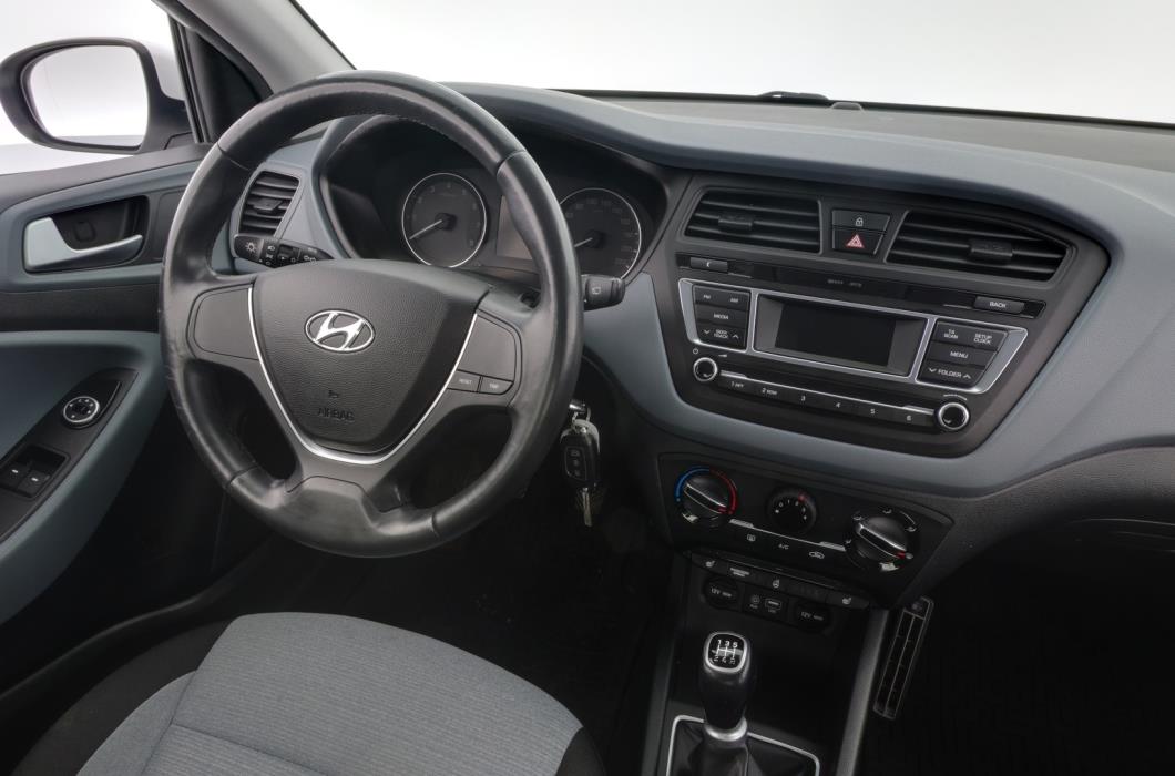 HYUNDAI I20 2016