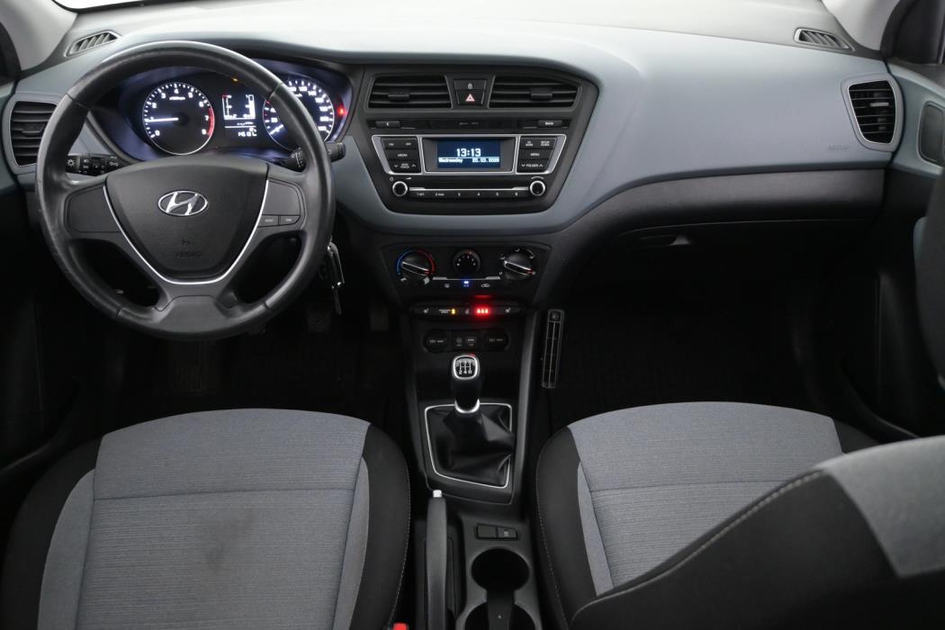 HYUNDAI I20 2016