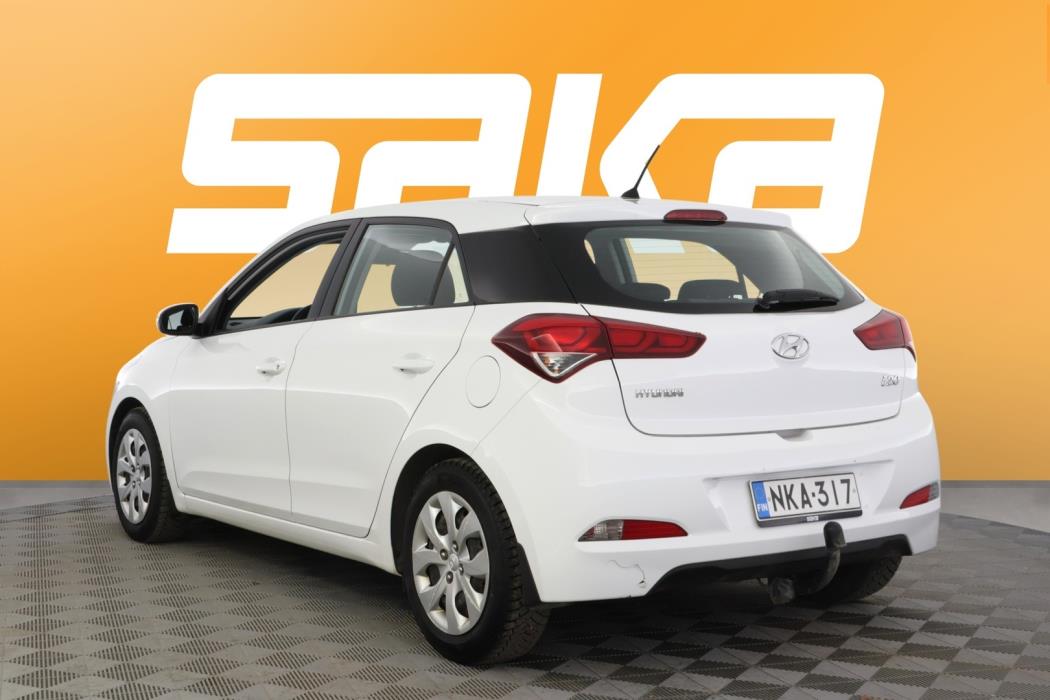 HYUNDAI I20 2016