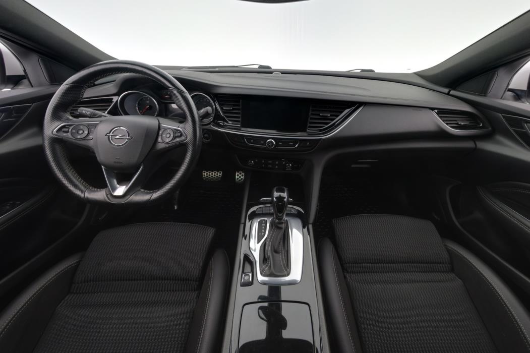 OPEL Insignia 2018
