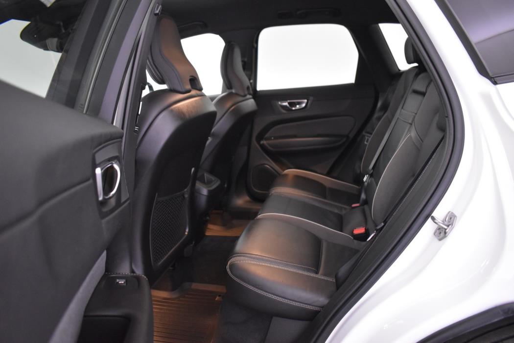 VOLVO XC60 2020