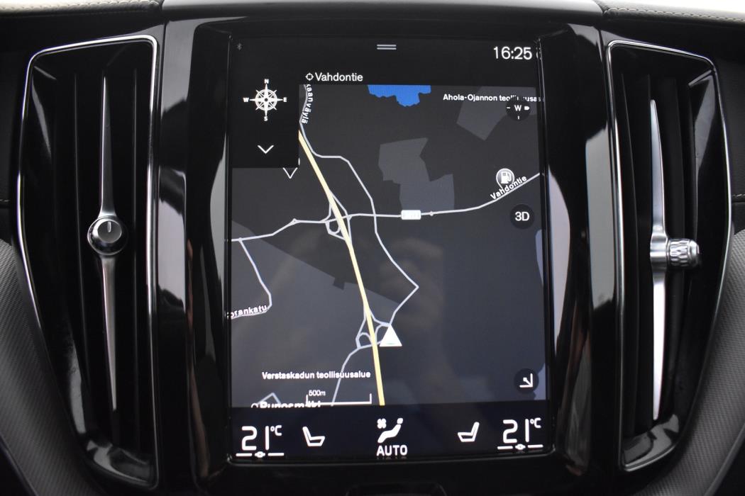VOLVO XC60 2020