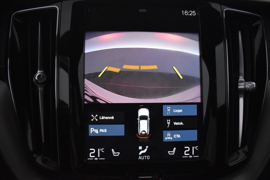 VOLVO XC60 2020