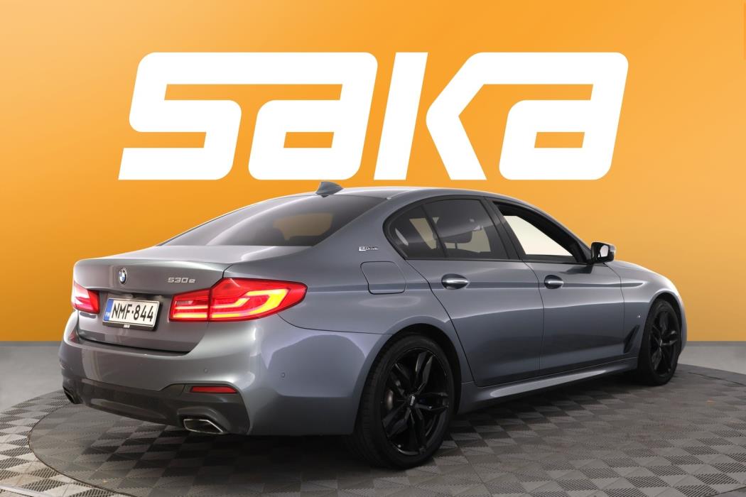 BMW 530 2018