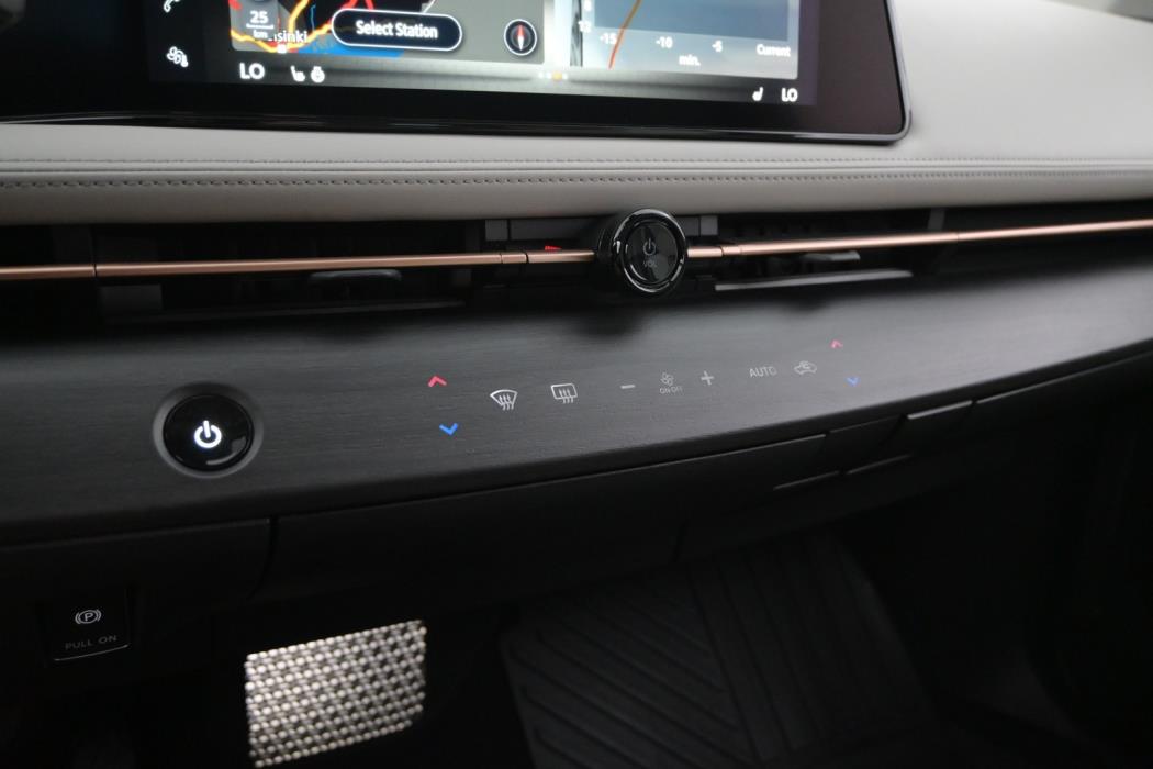 NISSAN Ariya 2023
