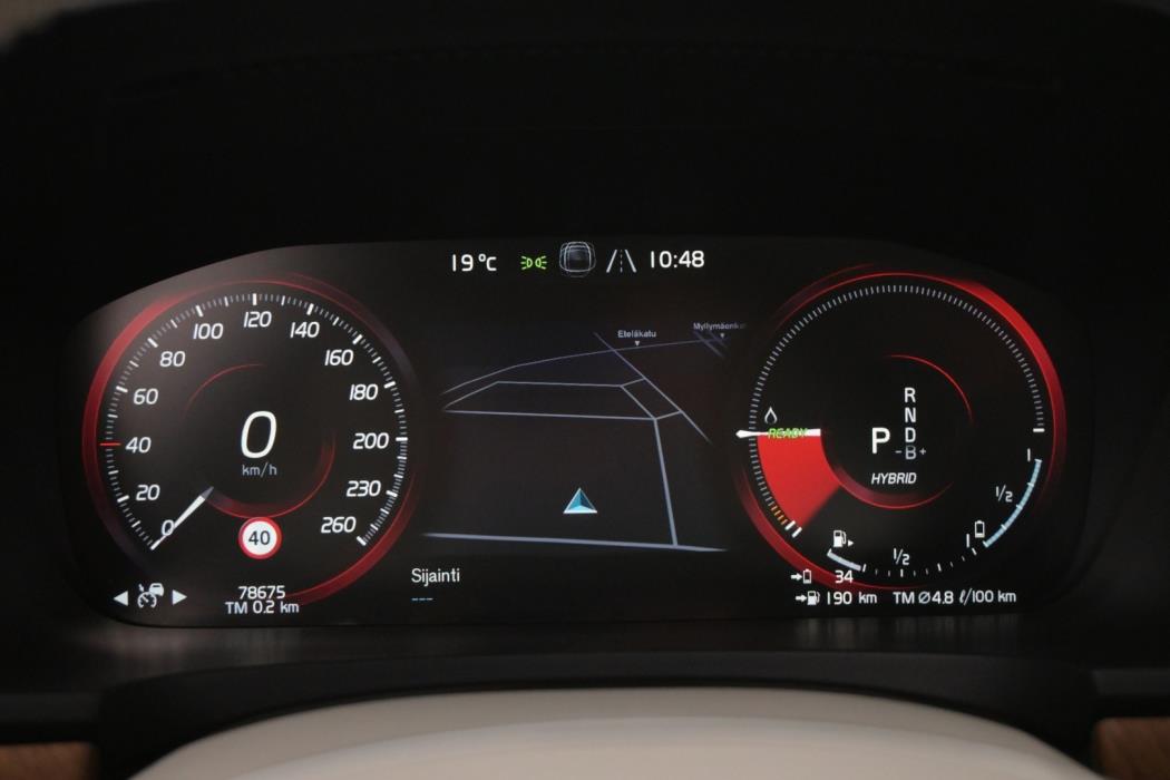 VOLVO V90 2021