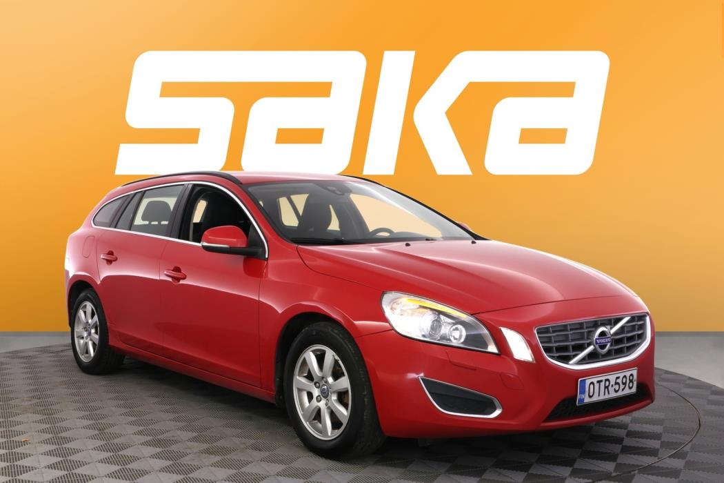 VOLVO V60 2013