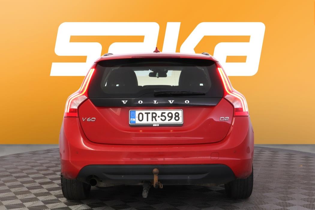 VOLVO V60 2013