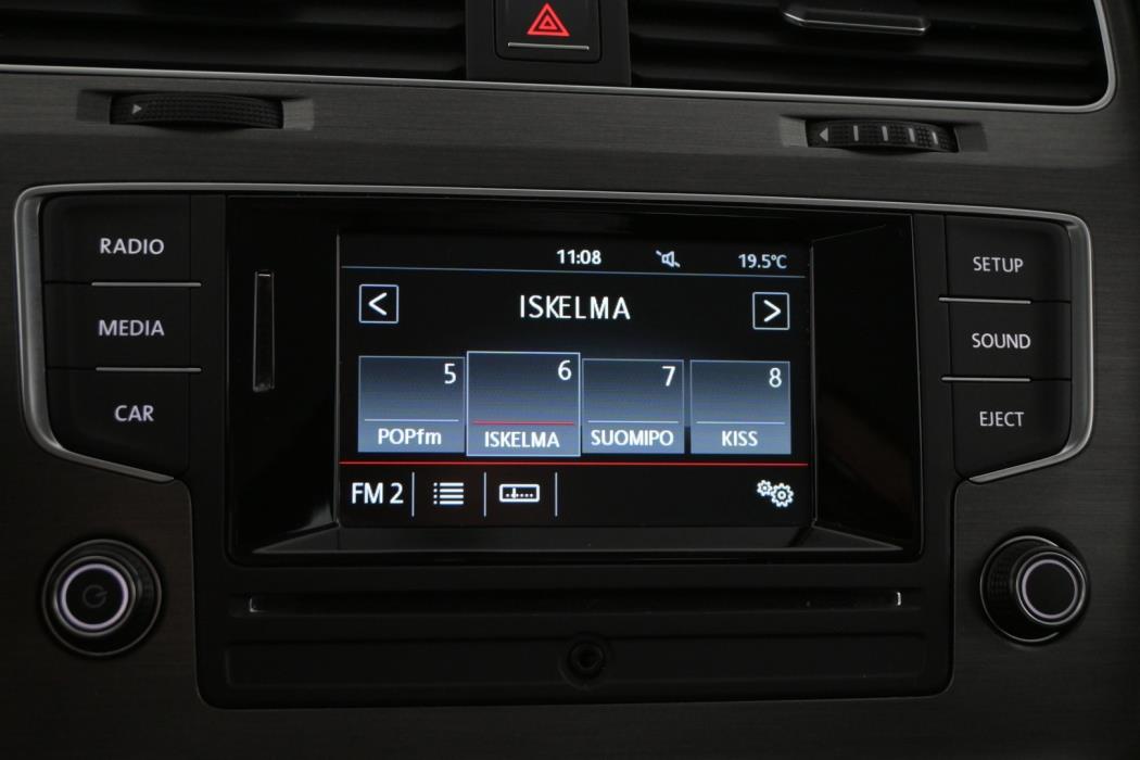 VOLKSWAGEN Golf 2013