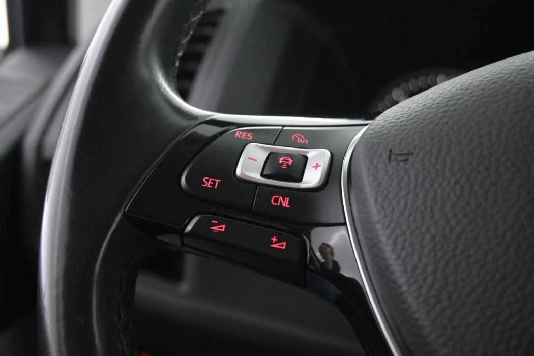 VOLKSWAGEN Transporter 2017