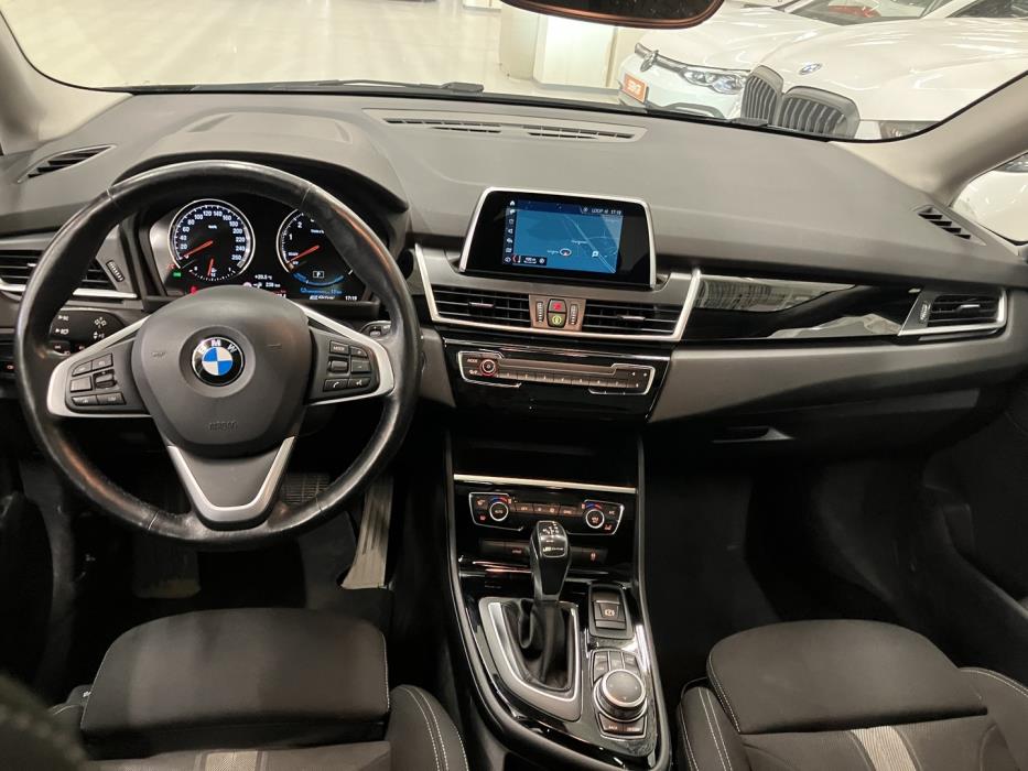 BMW 225 2018