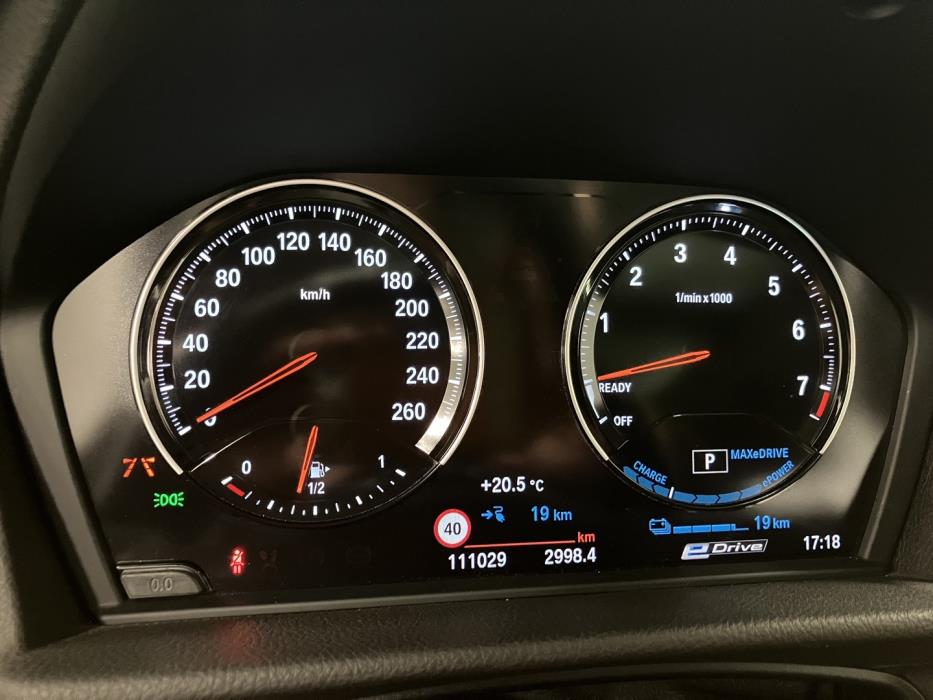 BMW 225 2018