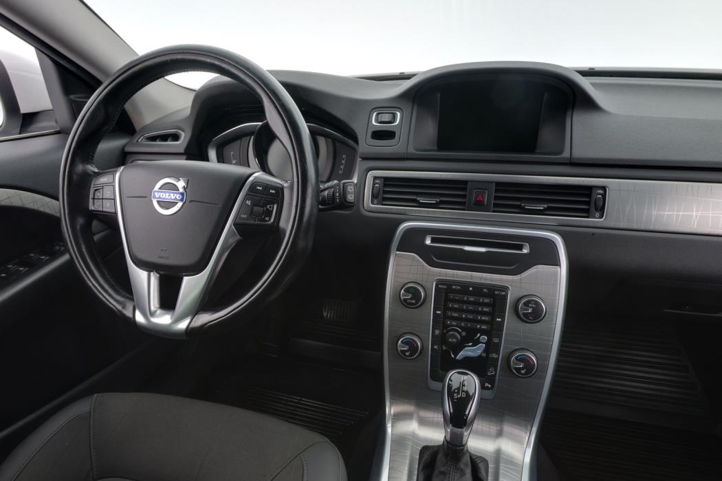 VOLVO XC70 2014