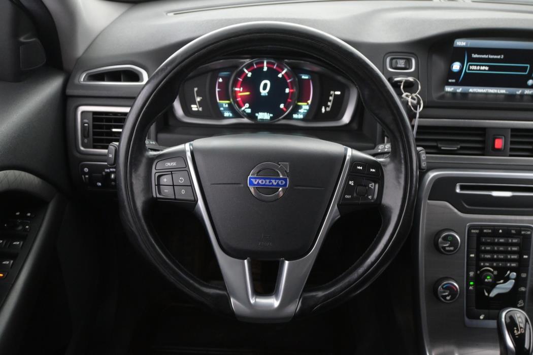 VOLVO XC70 2014
