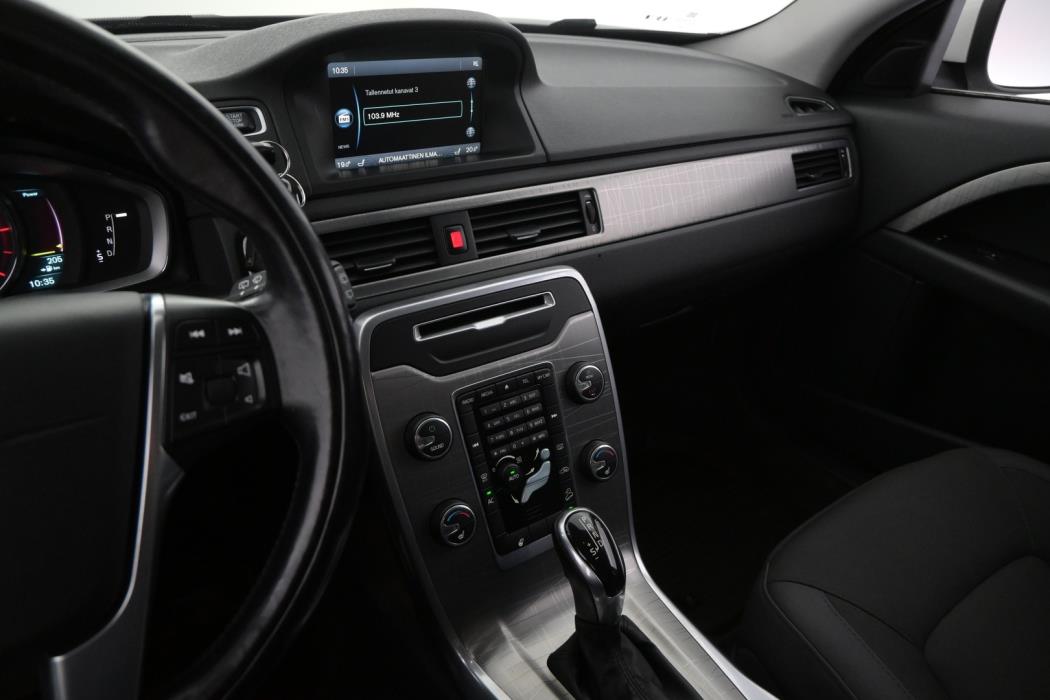 VOLVO XC70 2014
